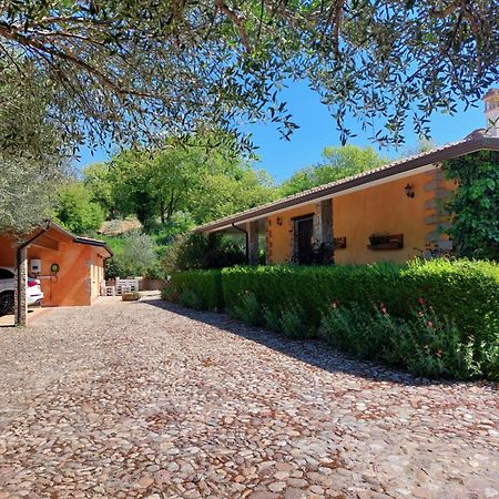 Casa Vacanza Centro Sardegna Sorgono Экстерьер фото