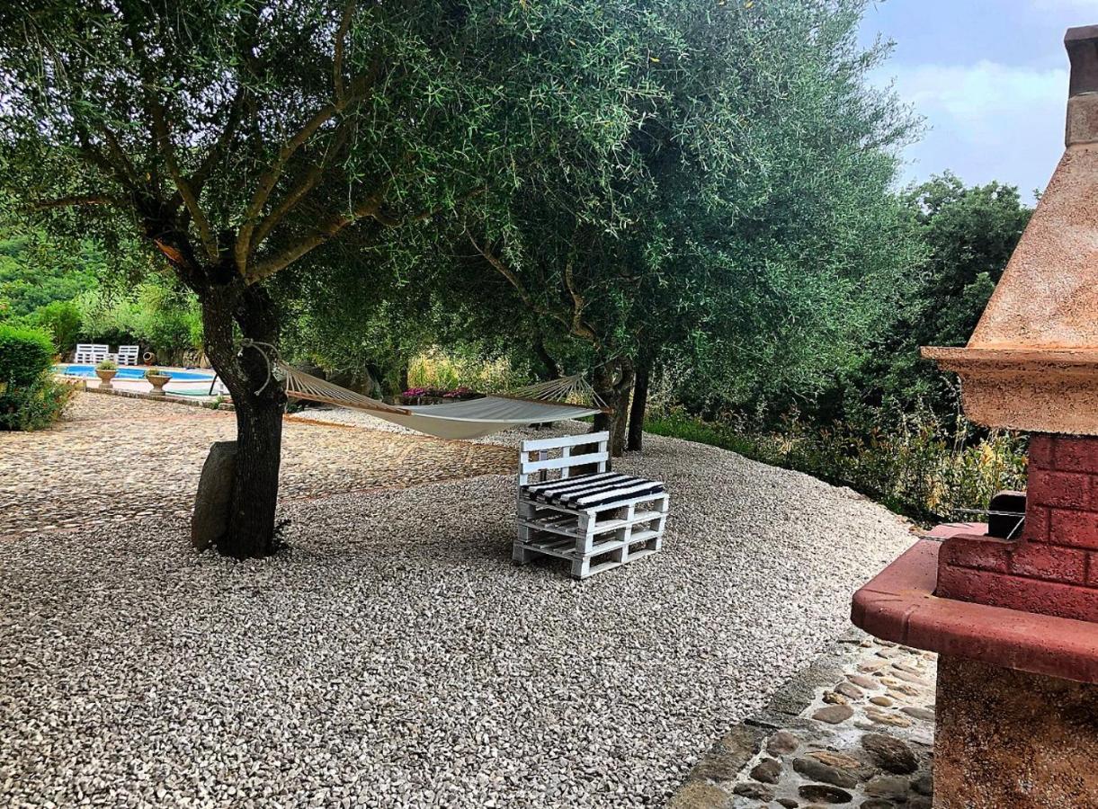 Casa Vacanza Centro Sardegna Sorgono Экстерьер фото