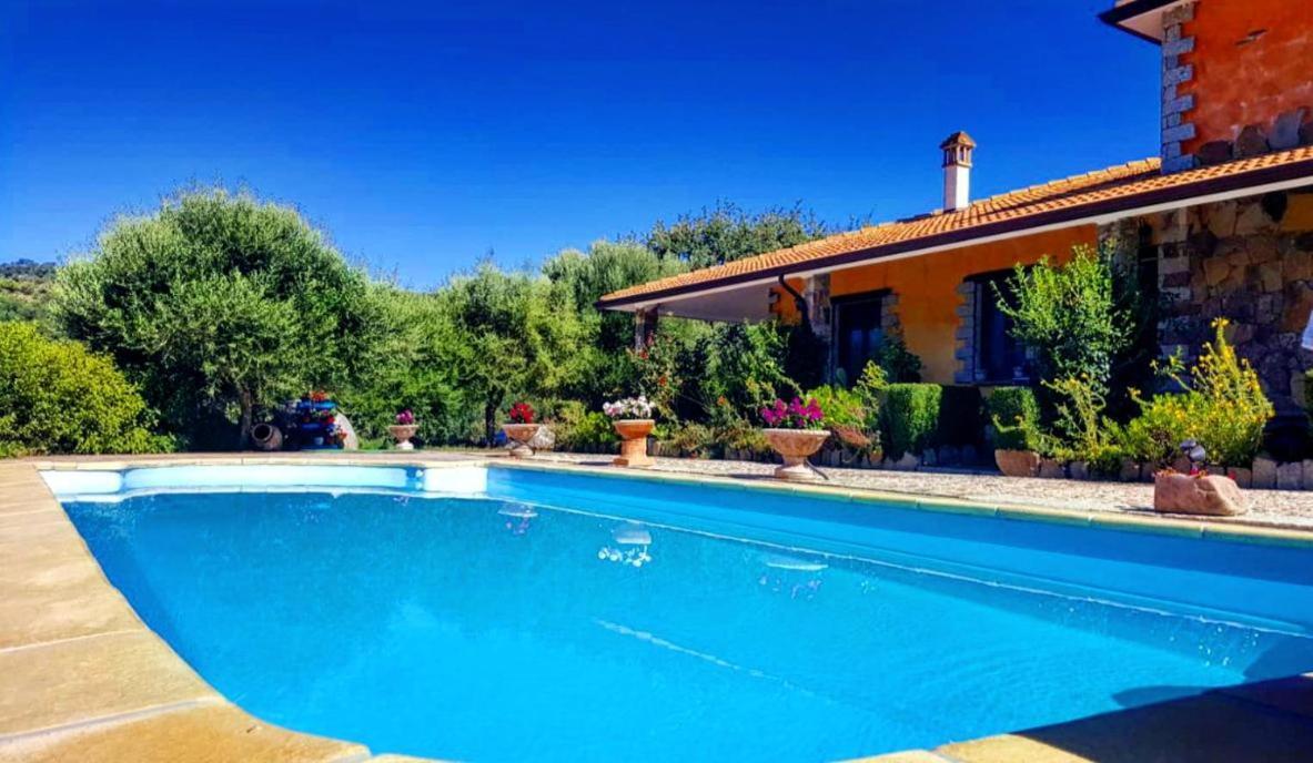 Casa Vacanza Centro Sardegna Sorgono Экстерьер фото